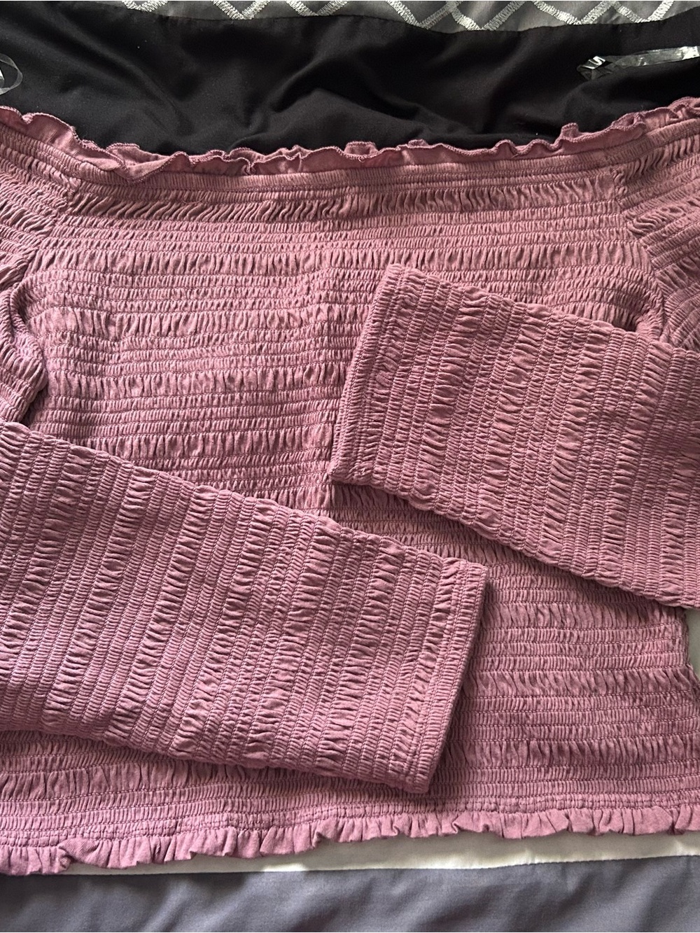 Aeropostale Cropped Off-Shoulder Top in Dusty Rose - Size Large